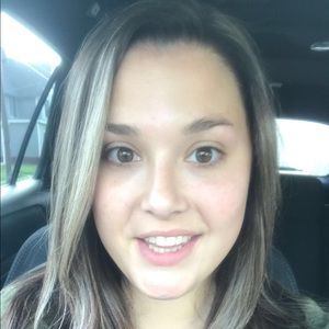 Meet your Posher, Kristina